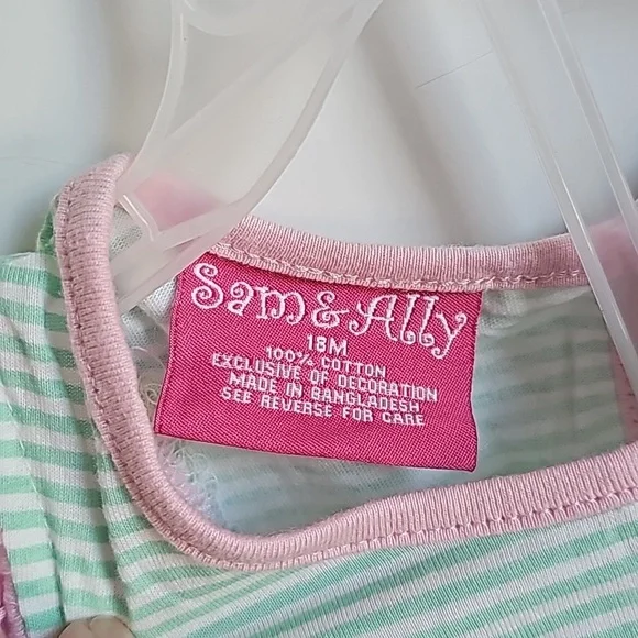 Sam & Ally Floral Dress in 18M EUC - Picture 4 of 5